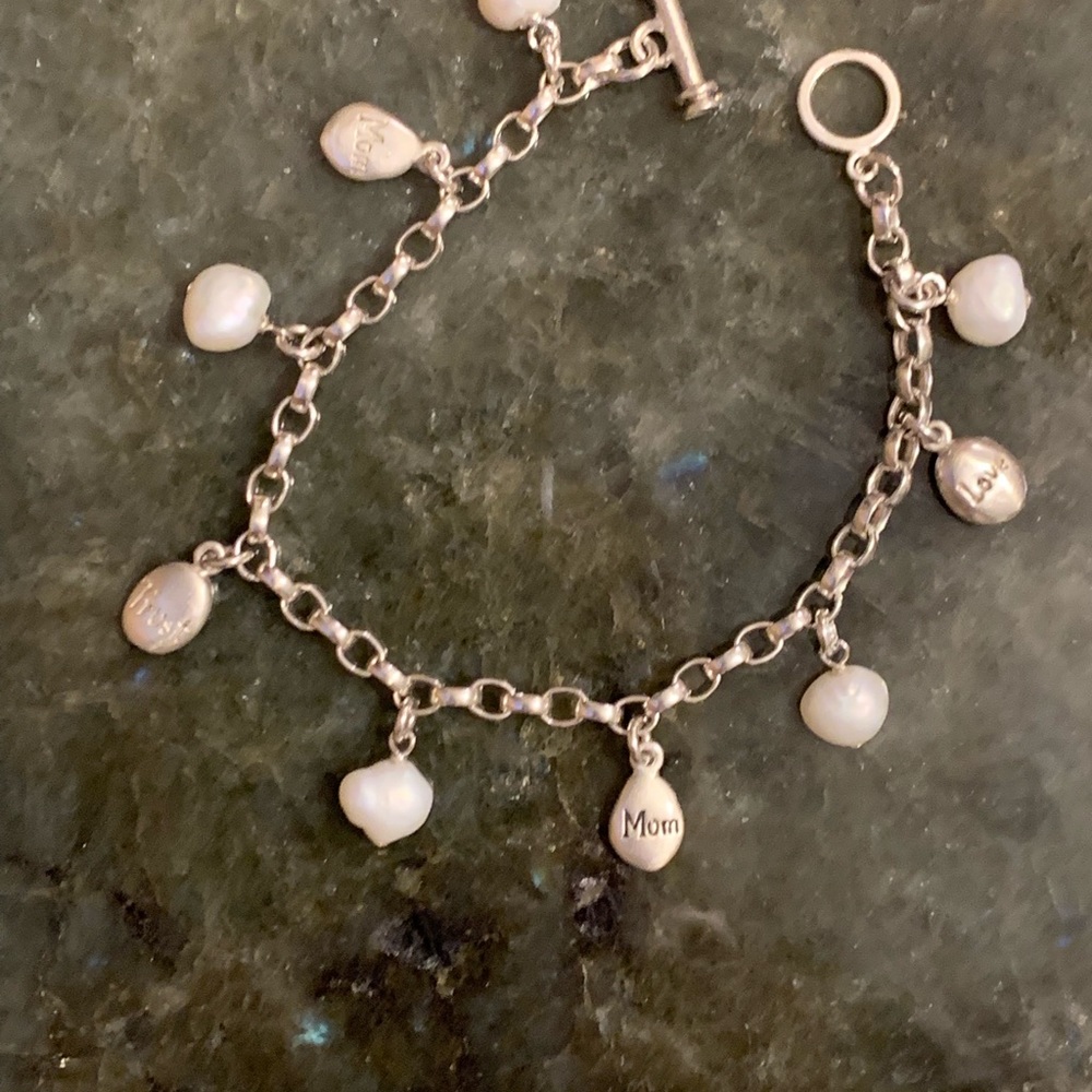 GORGEOUS sterling/freshwater pearl “Mom” bracelet - Picture 4 of 5
